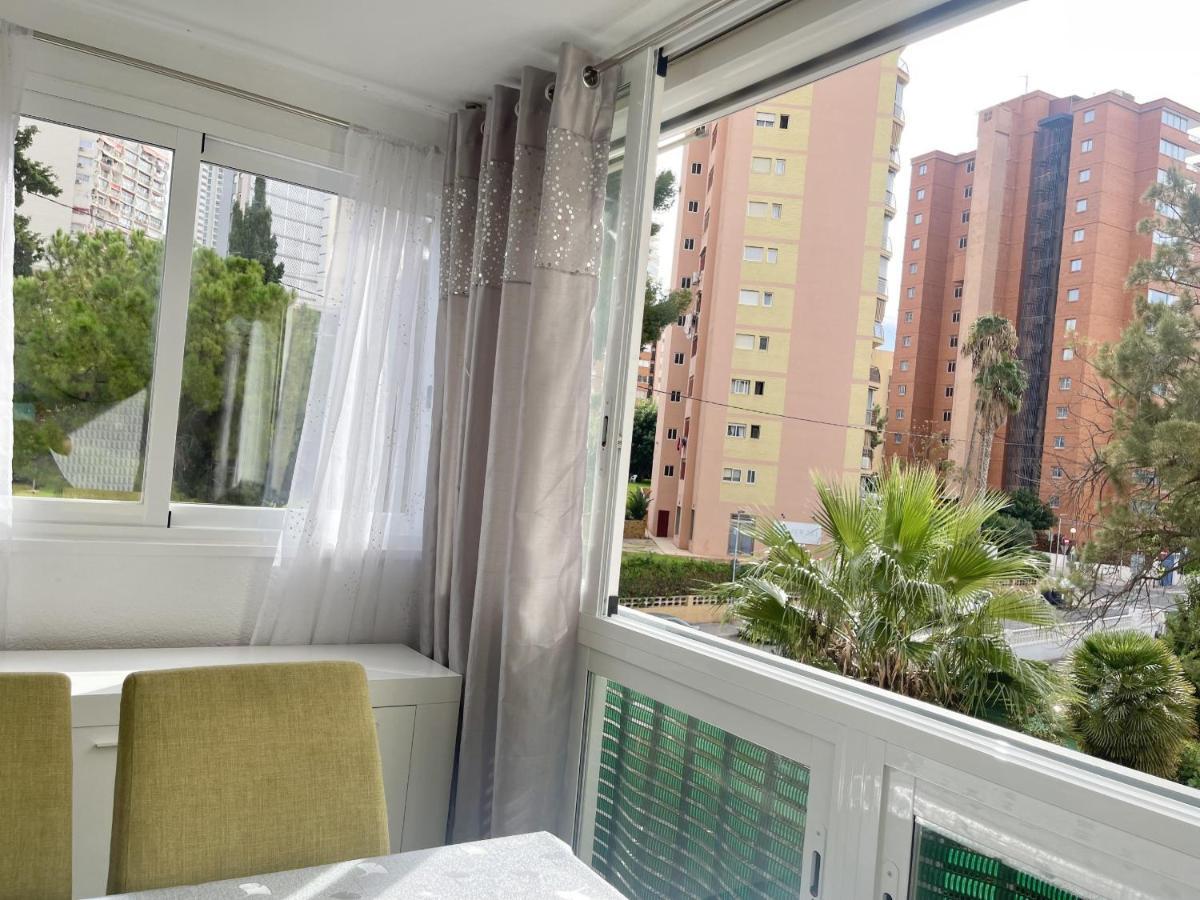 ベニドルムTorre Colonアパートメント エクステリア 写真